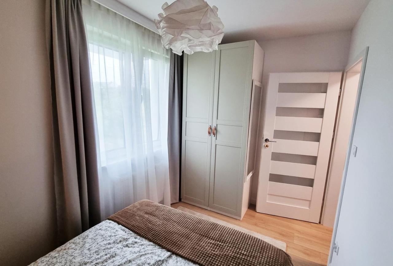 Apartament Mlody Gdansk - Bezplatny Parking, Mocne Wifi, Dobre Polaczenie Z Lotniskiem Eksteriør billede